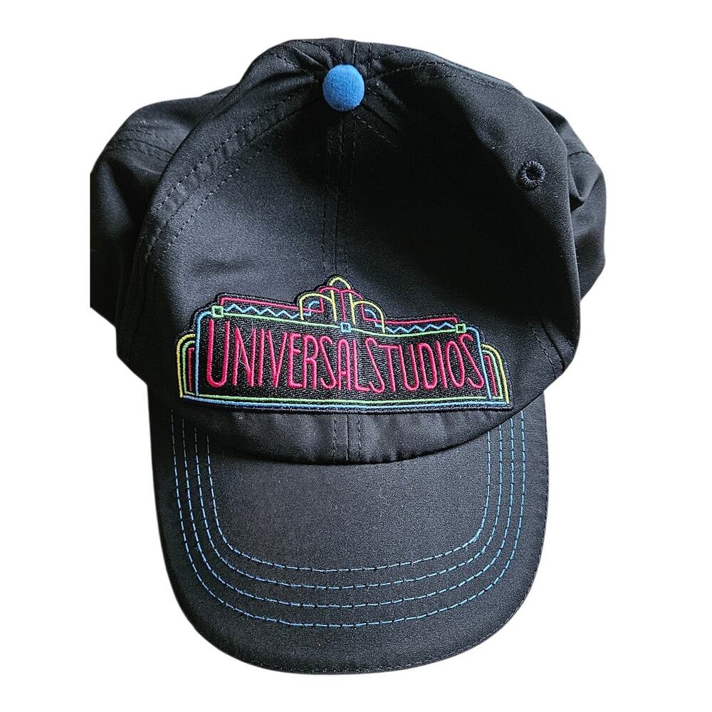 Universal Studios Black Multicolor Logo Vintage R… - image 1
